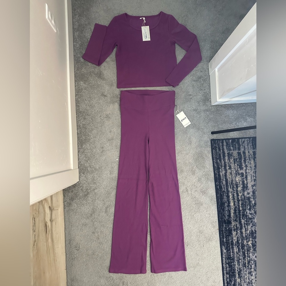 Pact Amethyst Karissa Bootcut Legging and Kinley Long Sleeve Top Large Purple